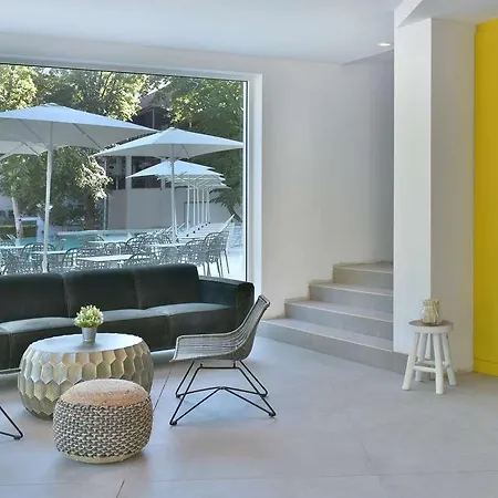 Hotel Ibis Styles Roomer Golden Sands