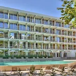 酒店 Ibis Styles Roomer 4*