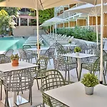 Хотел Ibis Styles Roomer Златни пясъци