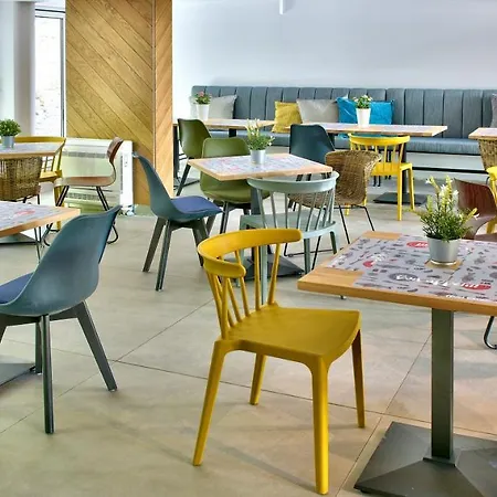 호텔 Ibis Styles Roomer 골든샌드