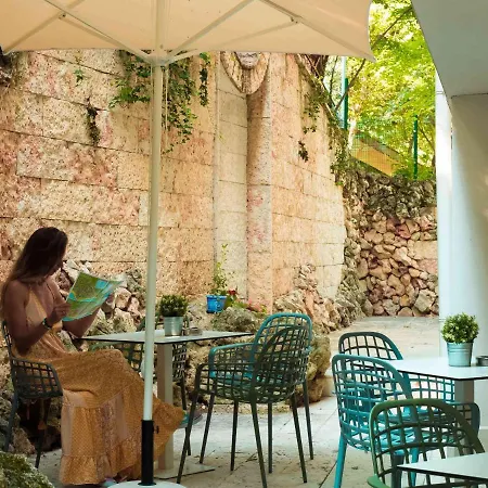 Ibis Styles Roomer فندق 4*