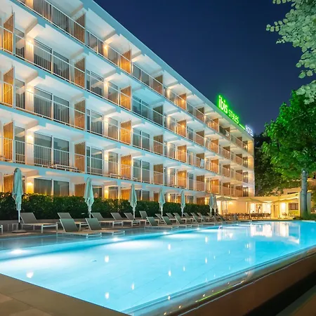 Ibis Styles Roomer Hotell Golden Sands