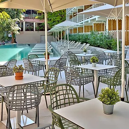 Ibis Styles Roomer 4* Golden Sands