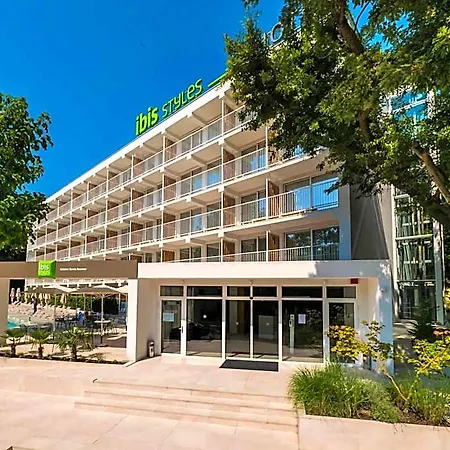 Hotel Ibis Styles Roomer Golden Sands