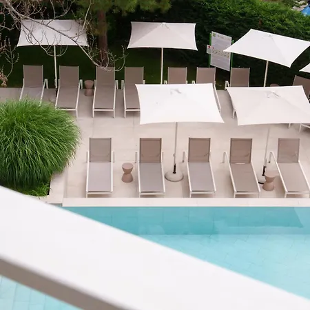 Ibis Styles Roomer Hotell