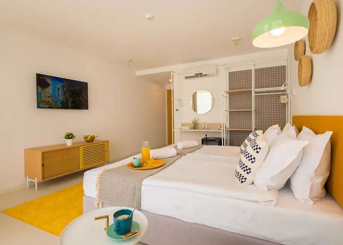 Ibis Styles Roomer Ξενοδοχείο 4*