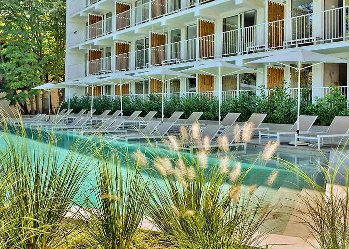 Ibis Styles Roomer Zlate písky