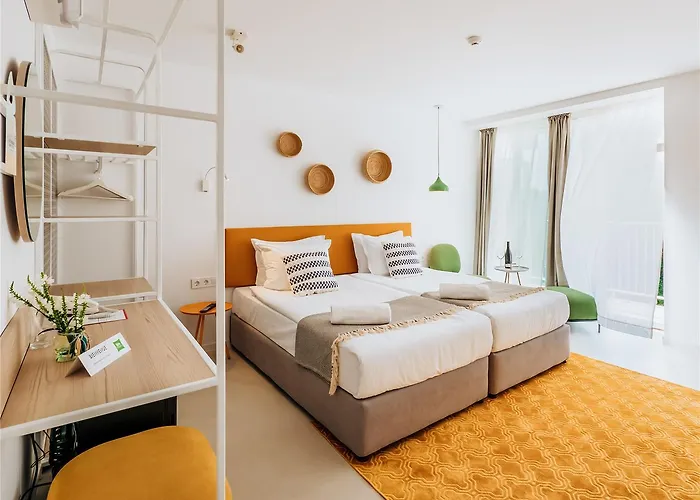 Ibis Styles Roomer Ξενοδοχείο 4*