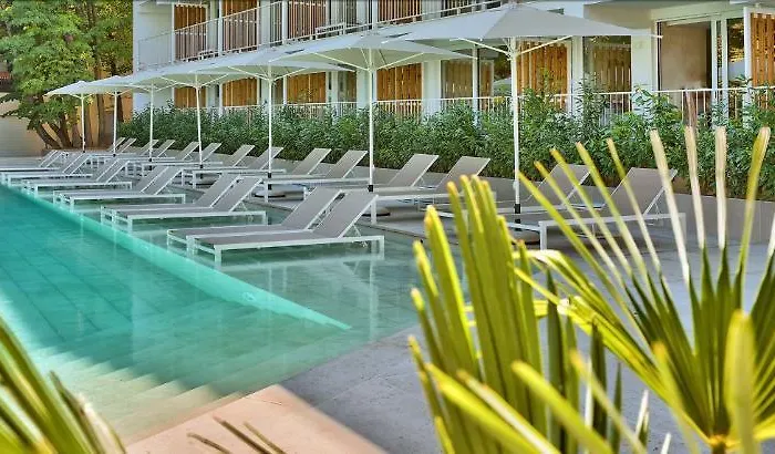 Ibis Styles Roomer Hotel